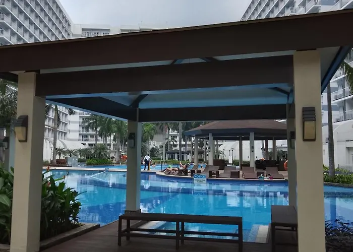 Josh Place Shell Residences Moa And Naia *